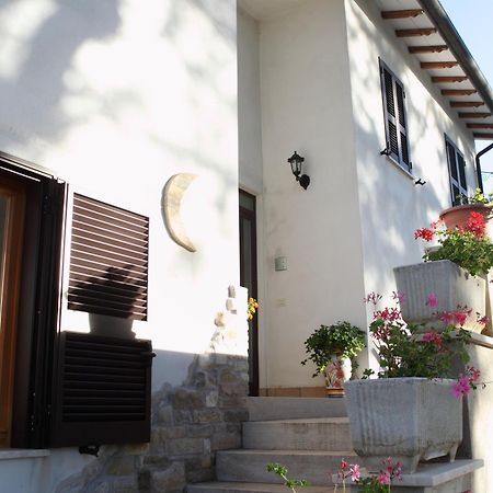 Agriturismo Sole Luna Piano Delle Pieve Стая снимка
