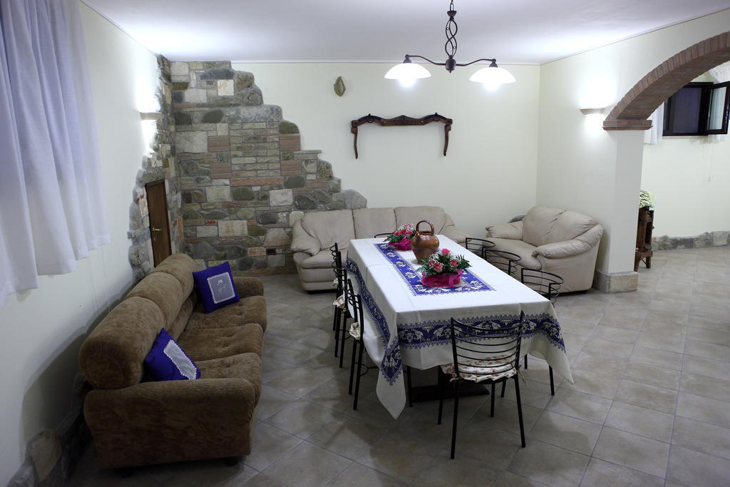 Agriturismo Sole Luna Piano Delle Pieve Екстериор снимка